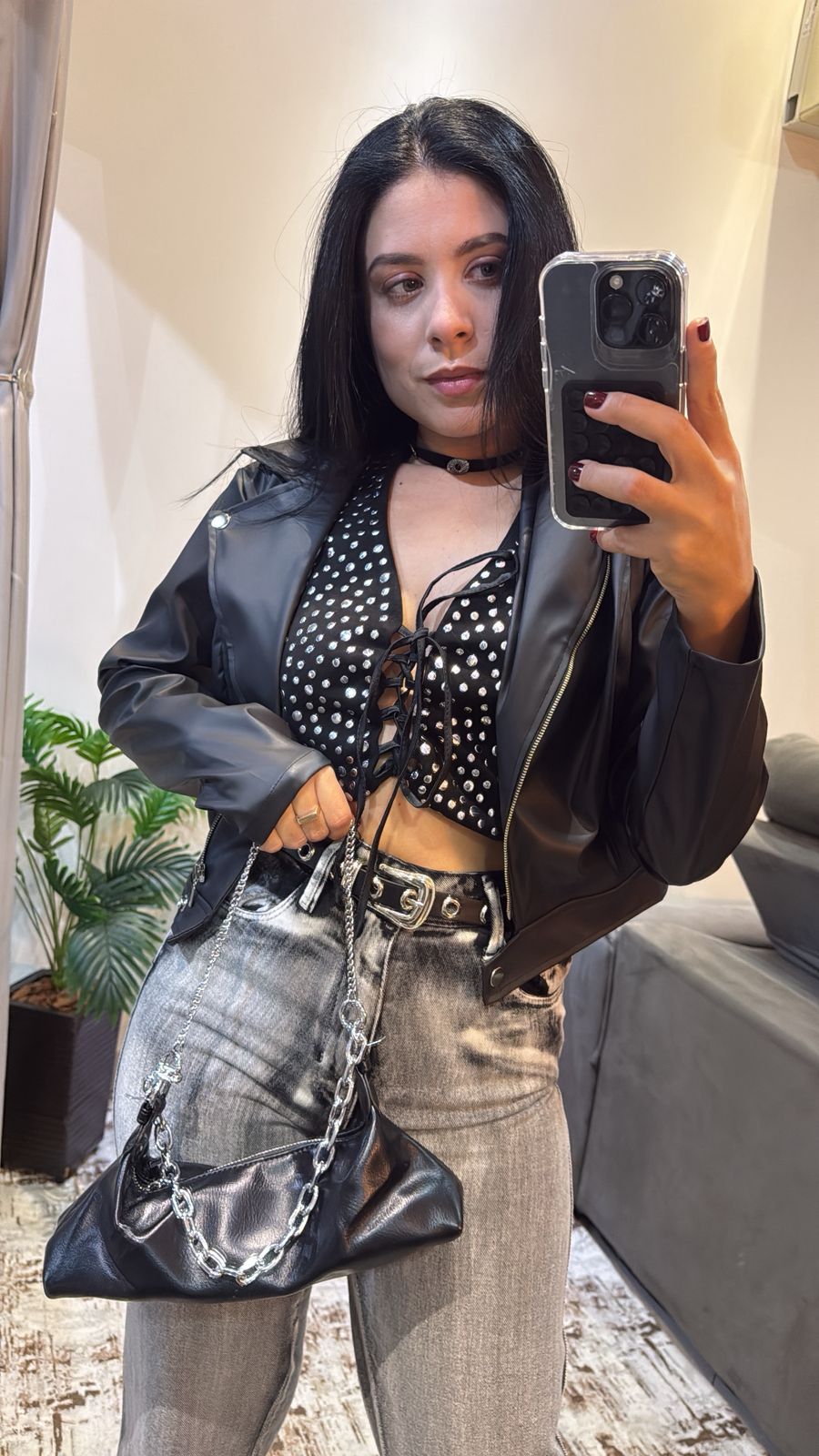 CORSET CROPPED COM ILHÓS
